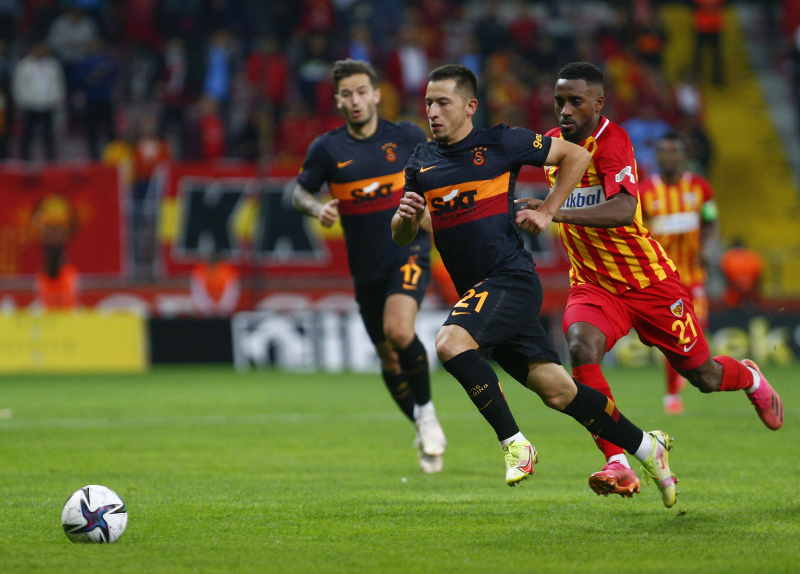 Son dakika spor haberi: Galatasaray’da kimlik bunalımı! Tam 26 farklı futbolcu...