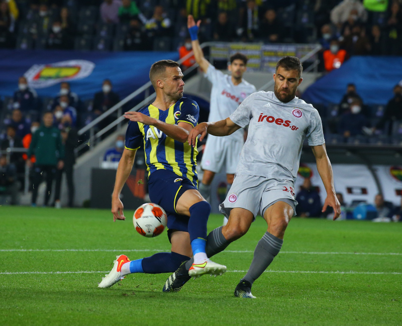 FENERBAHÇE HABERLERİ - Spor yazarları Fenerbahçe-Olympiakos maçını yorumladı!