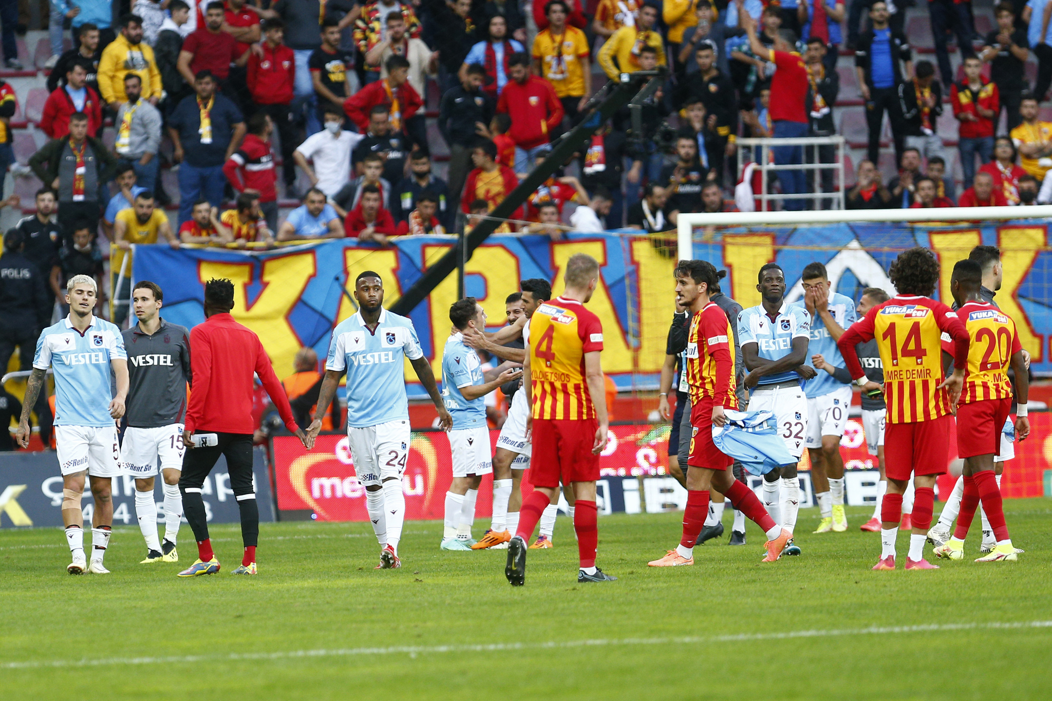 TRABZONSPOR HABERLERİ - Spor yazarları Kayserispor-Trabzonspor maçını değerlendirdi