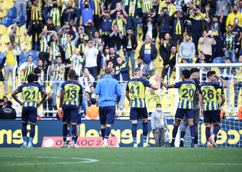 SON DAKİKA FENERBAHÇE HABERİ - Spor yazarları Fenerbahçe - Kasımpaşa maçını yorumladı!