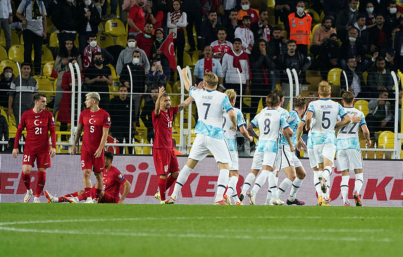 Son dakika spor haberi: Ahmet Çakar Türkiye-Norveç maçını değerlendirdi!