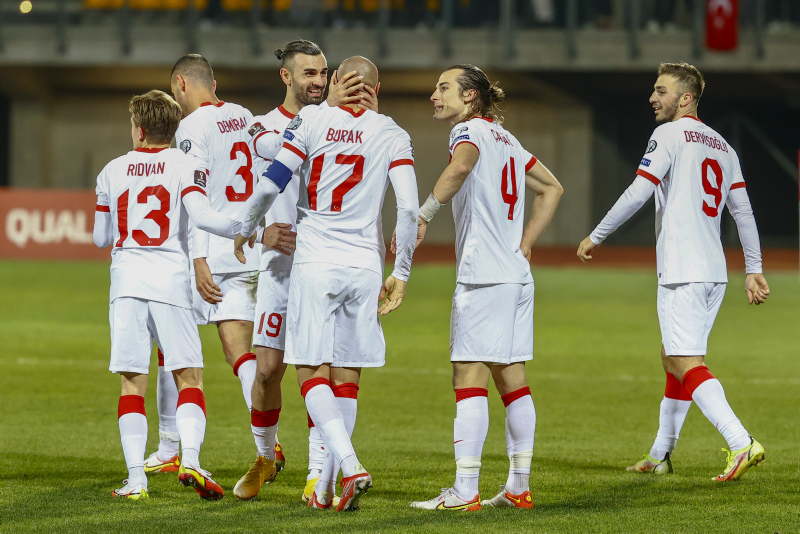 Letonya Türkiye maçı Avrupa basınında! İşte öne çıkan manşetler