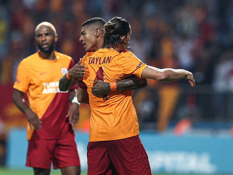 GALATASARAY HABERLERİ - Fatih Terim’den Beşiktaş maçı 11’inde 2 kritik hamle!
