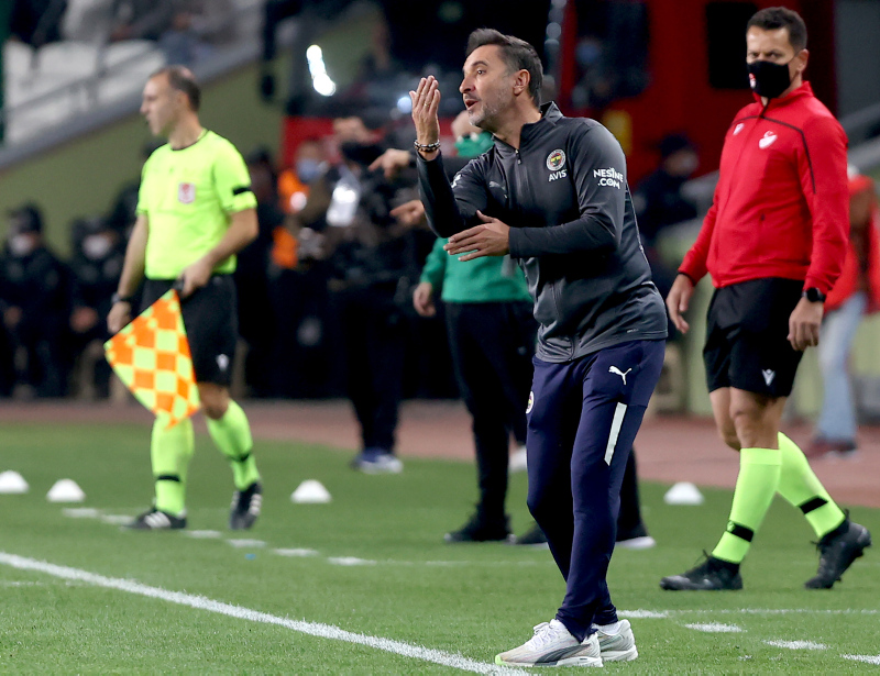 FENERBAHÇE HABERLERİ - Spor yazarları Konyaspor-Fenerbahçe maçını değerlendirdi