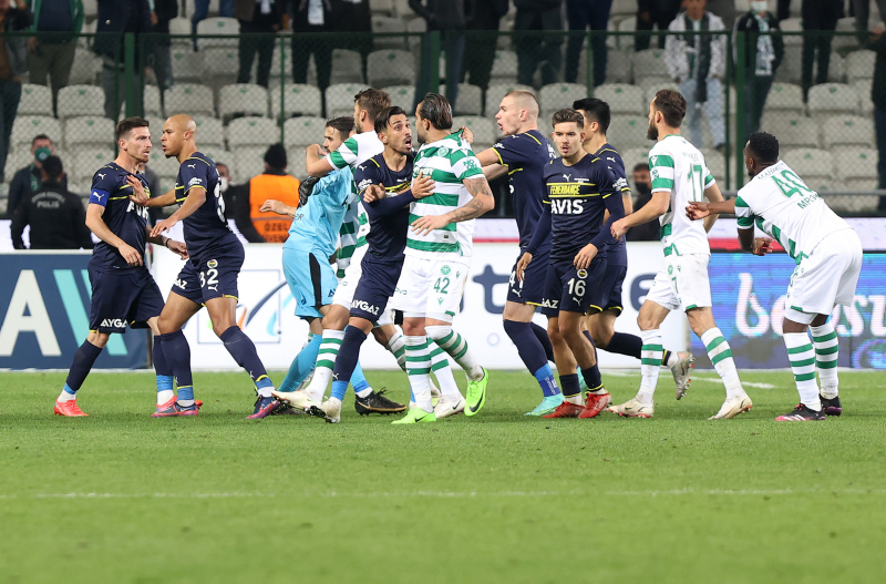 FENERBAHÇE HABERLERİ - Spor yazarları Konyaspor-Fenerbahçe maçını değerlendirdi