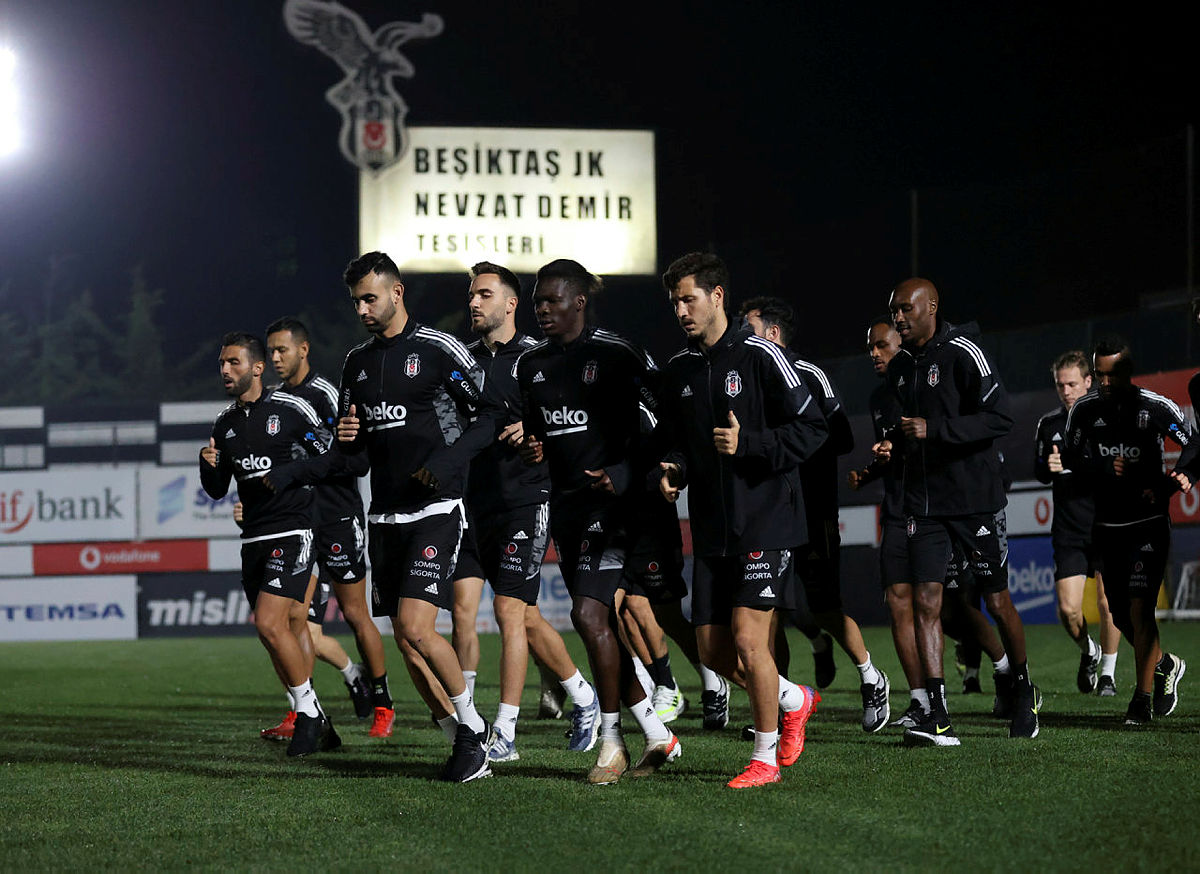 BEŞİKTAŞ HABERLERİ - Trabzonspor maçı öncesi Beşiktaş rakamlarda bir adım önde!