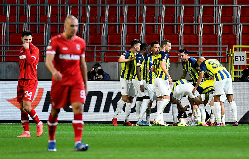 FENERBAHÇE HABERLERİ - Usta kalemden Vitor Pereira eleştirisi! Taraftarın ve yönetimin sabrı kalmadı