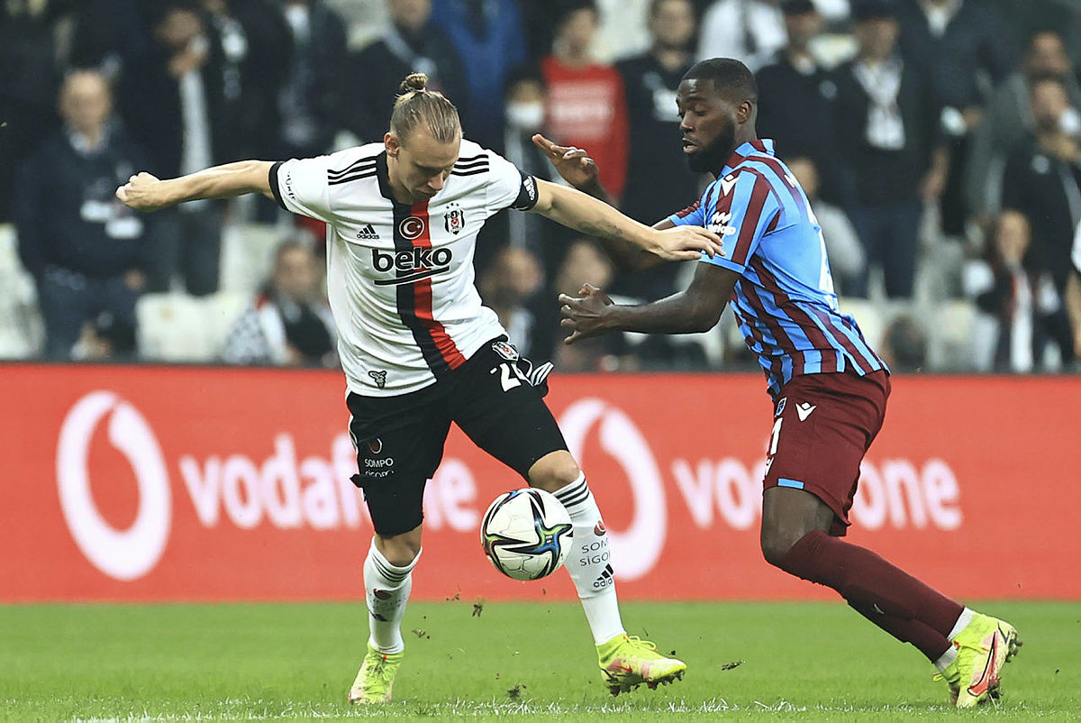 BEŞİKTAŞ TRANSFER HABERLERİ: Yeni sözleşme krizi! Cyle Larin ve Domagoj Vida’dan ret!