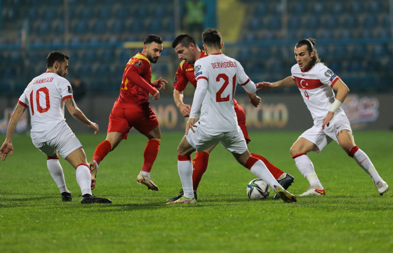 Karadağ-Türkiye maçı sonrası yıldız isme büyük övgü! O harekete şapka çıkartılırdı