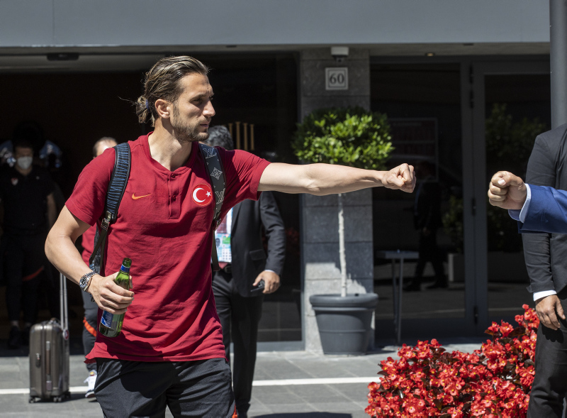 SPOR HABERİ: Lille Teknik Direktörü Jocelyn Gourvennec açıkladı! Yusuf Yazıcı ayrılacak mı?