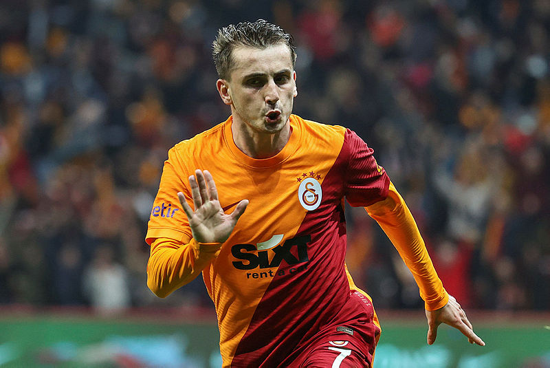 SON DAKİKA TRANSFER HABERLERİ - Beşiktaş ve Galatasaray transferde karşı karşıya!