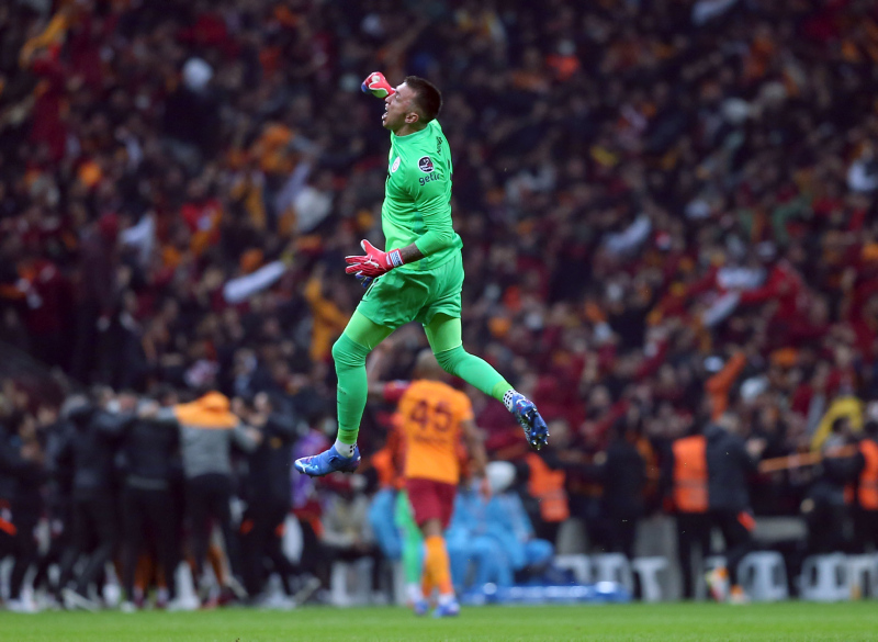 SON DAKİKA SPOR HABERİ: Spor yazarları Galatasaray-Fenerbahçe derbisini değerlendirdi!