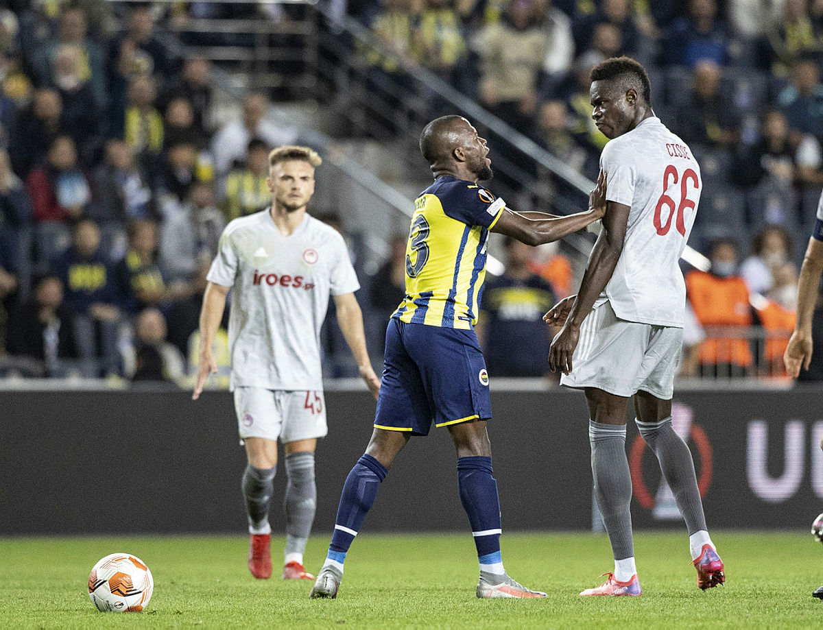 FENERBAHÇE HABERLERİ: F.Bahçe’de 3 eksik var! İşte Olympiakos maçı öncesi son durum