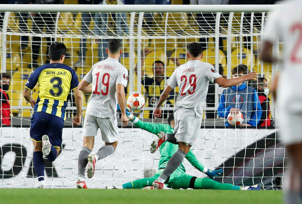 FENERBAHÇE HABERLERİ: F.Bahçe’de 3 eksik var! İşte Olympiakos maçı öncesi son durum