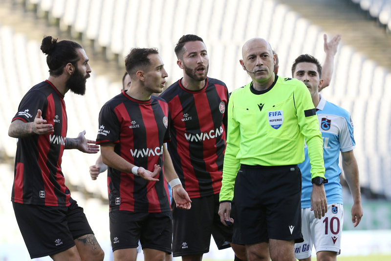 TRABZONSPOR HABERLERİ - Usta yazarlar Fatih Karagümrük-Trabzonspor maçını yorumladı!