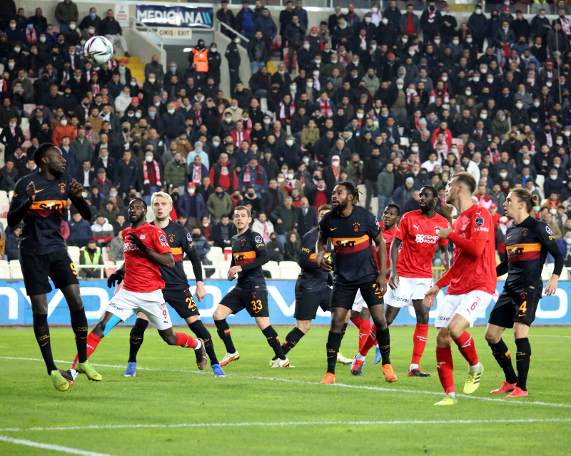 FENERBAHÇE HABERLERİ - Spor yazarları Gaziantep FK-Fenerbahçe maçını değerlendirdi
