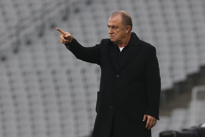 GALATASARAY HABERLERİ: Fatih Terim’den Zorbay Küçük’e flaş sözler! Yanına kar bırakmayacağız