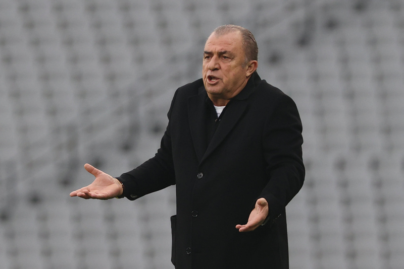 GALATASARAY HABERLERİ: Fatih Terim’den Zorbay Küçük’e flaş sözler! Yanına kar bırakmayacağız