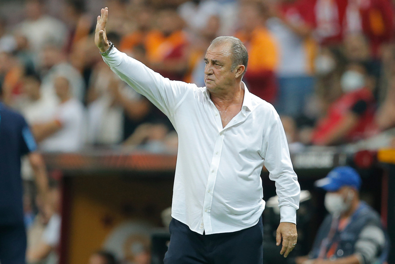 GALATASARAY HABERLERİ: Fatih Terim’den Zorbay Küçük’e flaş sözler! Yanına kar bırakmayacağız