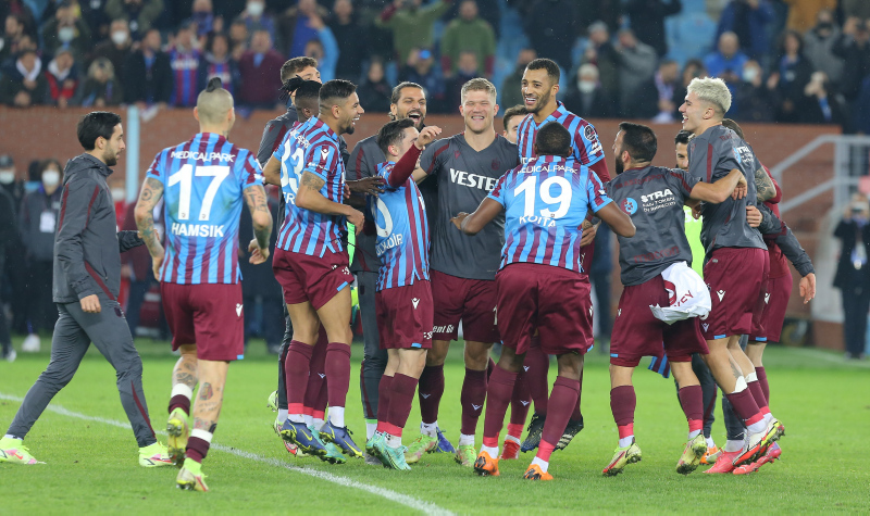 Fırtına İzmir deplasmanında! İşte Trabzonspor’un Altay maçı maçı muhtemel 11’i...