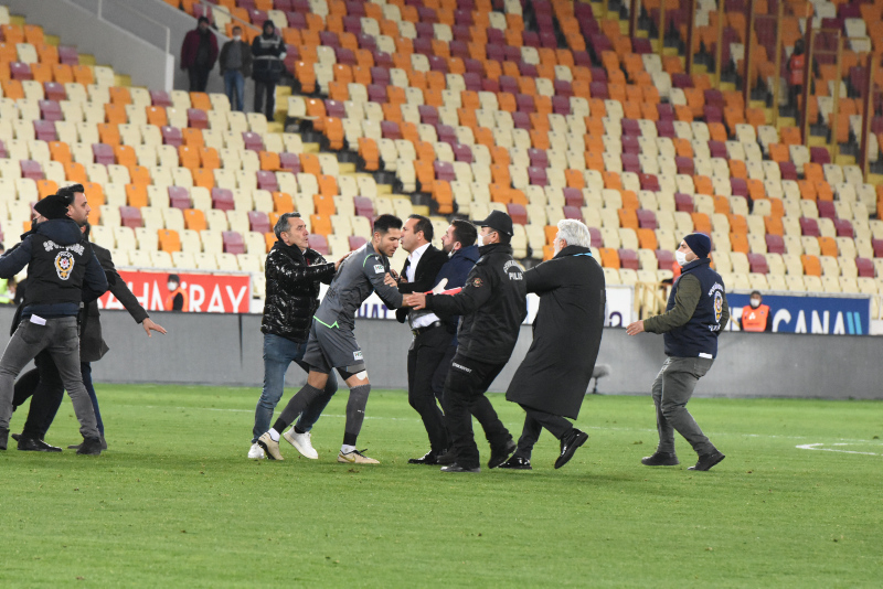 SPOR HABERLERİ - Yeni Malatyaspor Başkanı Adil Gevrek Kayserispor maçında yaşananları anlattı!