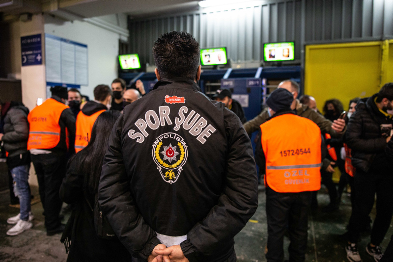 Statlardaki polislerin VAR odası ortaya çıktı!