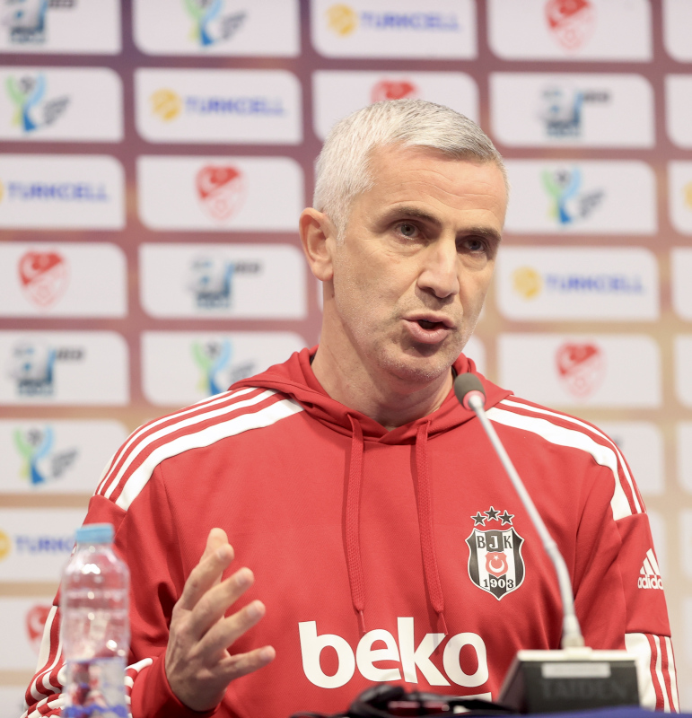 Beşiktaş Teknik Sorumlusu Önder Karaveli’den sözleşme açıklaması! Devam edecek mi?