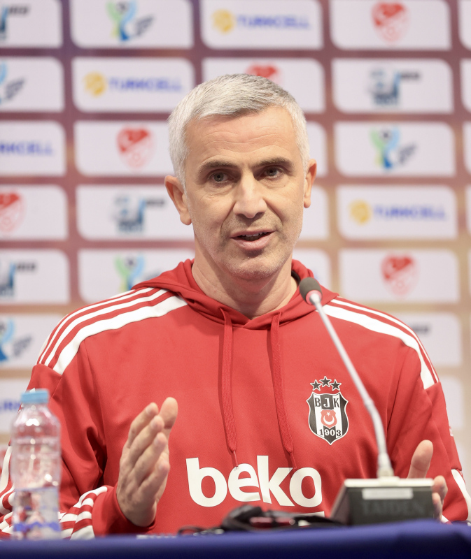 Beşiktaş Teknik Sorumlusu Önder Karaveli’den sözleşme açıklaması! Devam edecek mi?