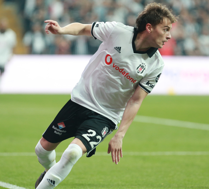 BEŞİKTAŞ TRANSFER HABERLERİ: Adem Ljajic’le yollar ayrılıyor! Başakşehir...