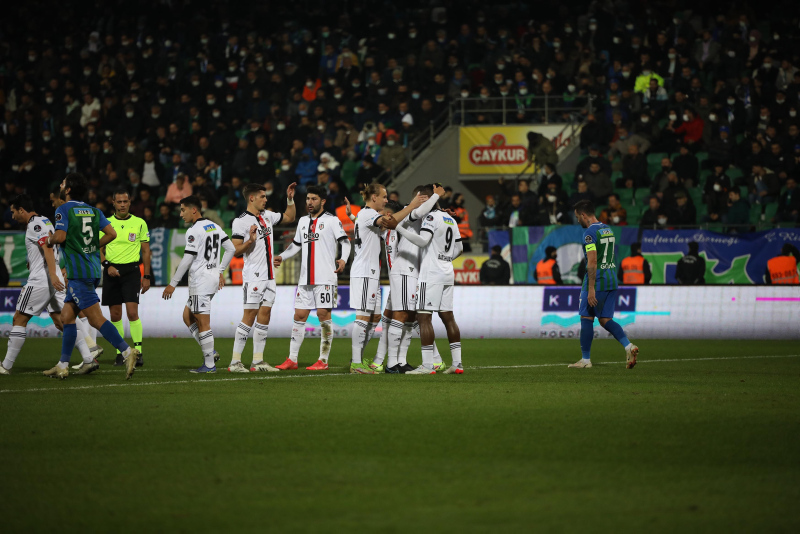 BEŞİKTAŞ HABERLERİ - Spor yazarlarından Rizespor-Beşiktaş maçı sözleri!