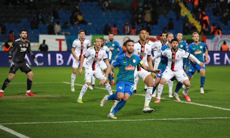 BEŞİKTAŞ HABERLERİ - Spor yazarlarından Rizespor-Beşiktaş maçı sözleri!