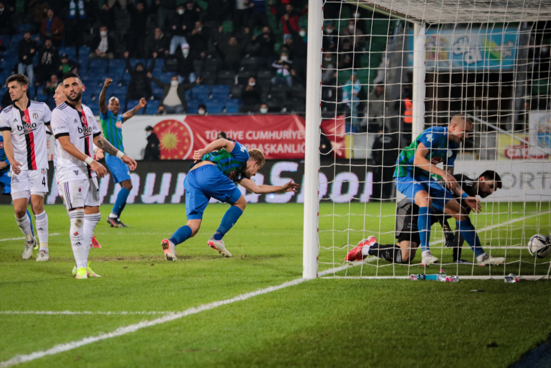 BEŞİKTAŞ HABERLERİ - Spor yazarlarından Rizespor-Beşiktaş maçı sözleri!