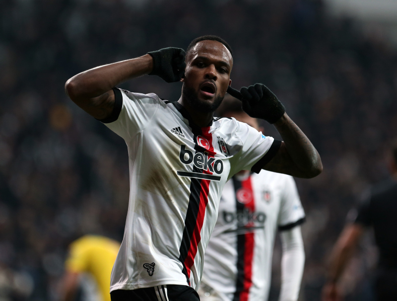 GALATASARAY TRANSFER HABERLERİ - Cimbom’dan Beşiktaş’ın yıldızına kanca! Cyle Larin...