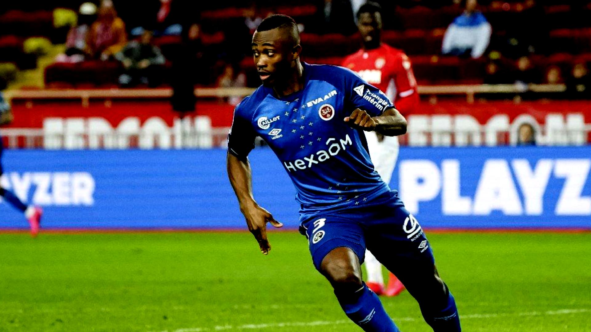 FENERBAHÇE HABERLERİ - Bonservisi de belli oldu! Fenerbahçe’nin ilk transferi Ghislain Konan