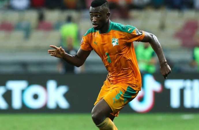 FENERBAHÇE HABERLERİ - Bonservisi de belli oldu! Fenerbahçe’nin ilk transferi Ghislain Konan