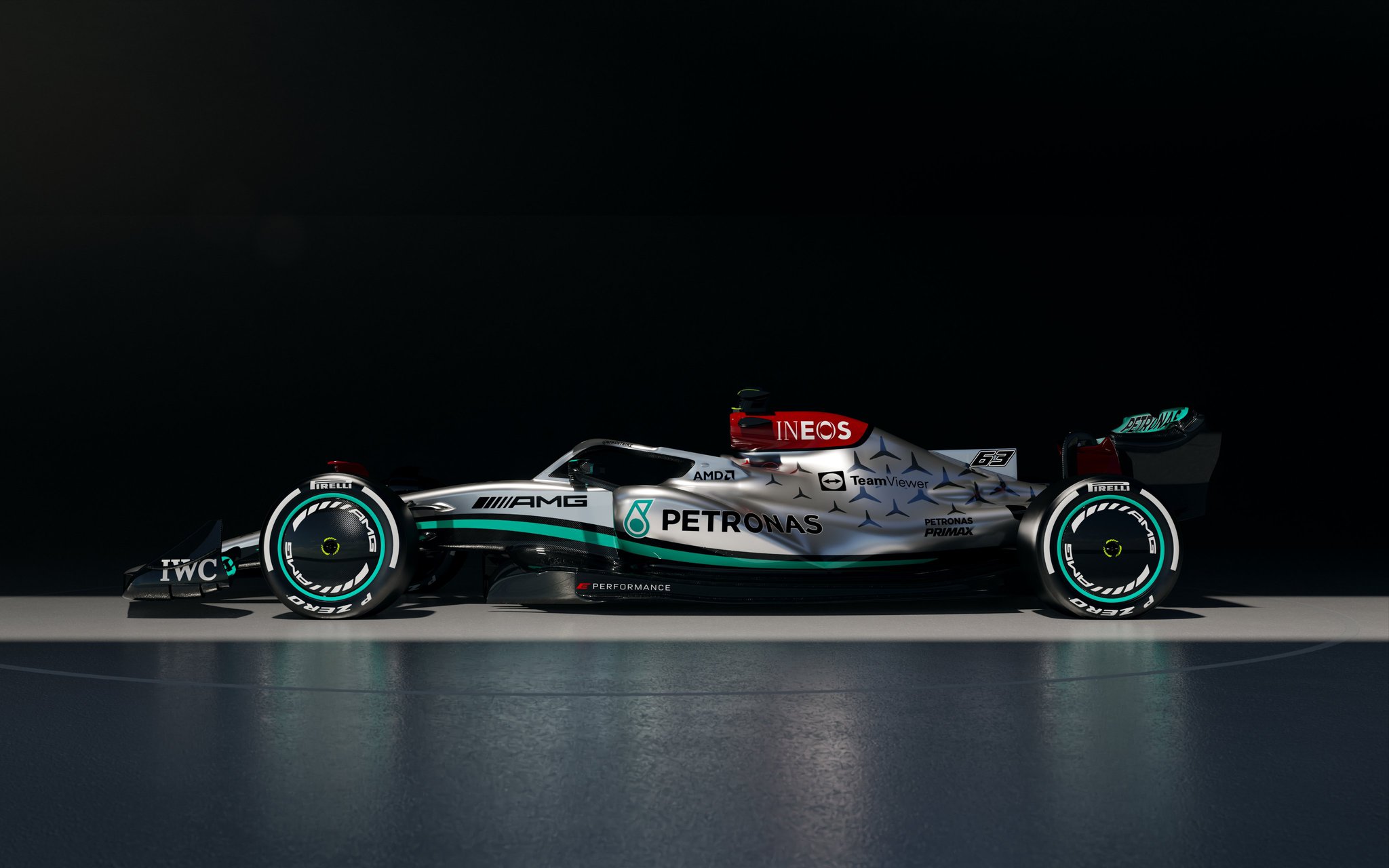 Formula 1’de Mercedes yeni aracını tanıttı!