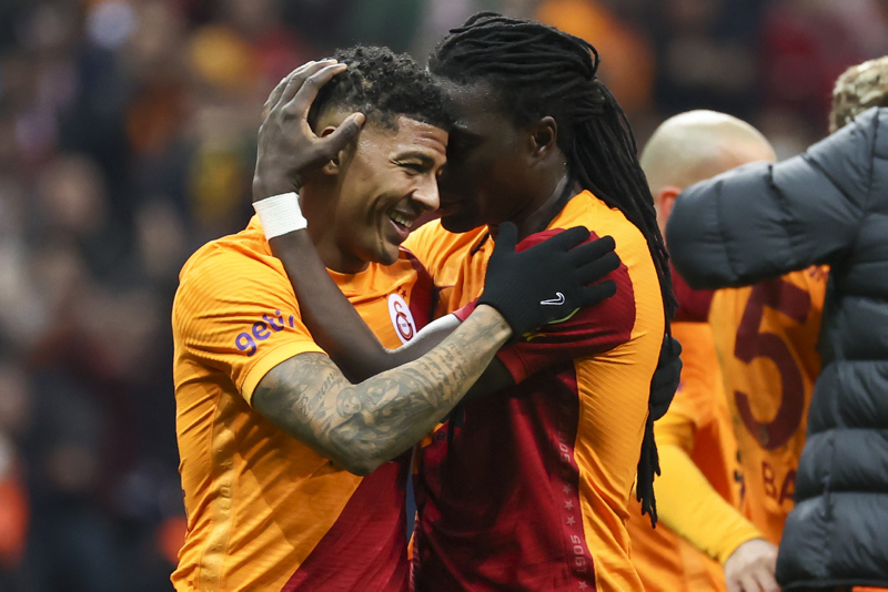 GALATASARAY HABERLERİ: Usta yazarlar Galatasaray-Rizespor maçını yorumladı!