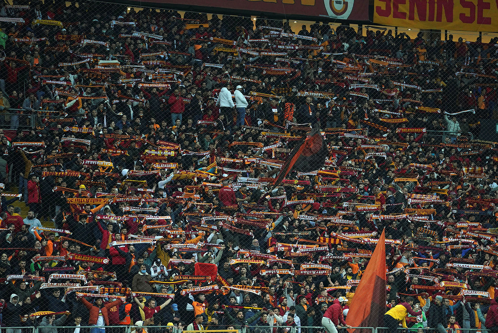 GALATASARAY HABERLERİ: Domenec Torrent’ten flaş itiraf! Pep Guardiola’dan başkasıyla...
