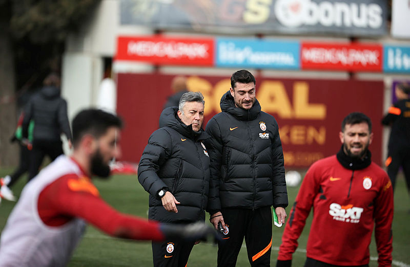 GALATASARAY HABERLERİ: Domenec Torrent’ten o isme neşter! İlk 11’de değişime gidiliyor