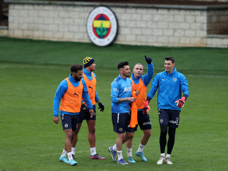 SPOR HABERİ - Fenerbahçe galibiyet istiyor! İşte İsmail Kartal’ın Trabzonspor planı