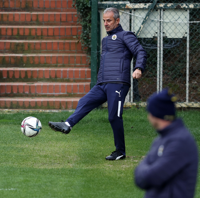 SPOR HABERİ - Fenerbahçe galibiyet istiyor! İşte İsmail Kartal’ın Trabzonspor planı
