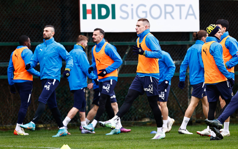 SPOR HABERİ - Fenerbahçe galibiyet istiyor! İşte İsmail Kartal’ın Trabzonspor planı