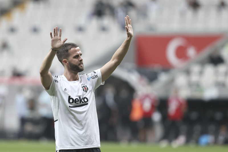 BEŞİKTAŞ HABERLERİ: Miralem Pjanic’ten çok özel açıklamalar! İçim kan ağlıyor
