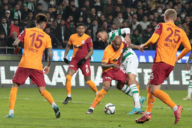 Galatasaray’da Erick Pulgar’a büyük tepki! Gedson Fernandes detayı...