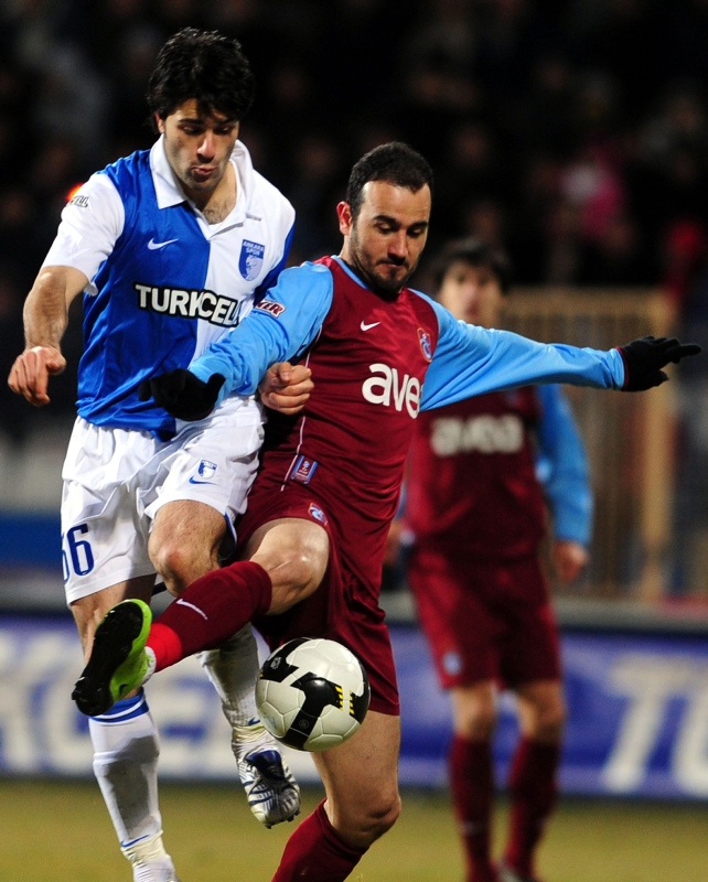 Fenerbahçe ve Trabzonspor forması giyen Gökhan Ünal’dan transfer itirafı! Galatasaray’da oynamak istiyordum