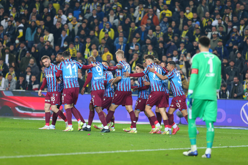TRANSFER HABERİ: Trabzonsporlu 3 yıldıza yakın takip!