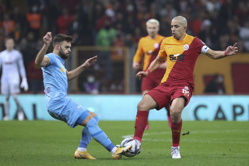GALATASARAY TRANSFER HABERLERİ: Sofiane Feghouli’yle ayrılık yakın! Yeni takımı...