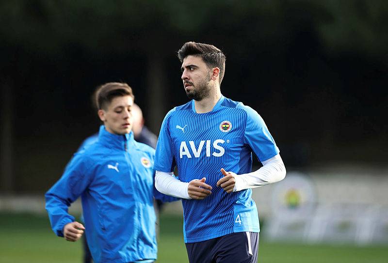 Fenerbahçe’de Ozan Tufan gelişmesi! İsmail Kartal...