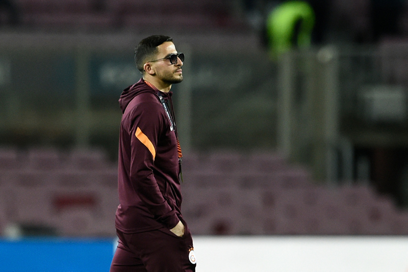 Galatasaraylı Omar Elabdellaoui’den duygusal itiraf: Çocuğuyla ilgilenir gibi...