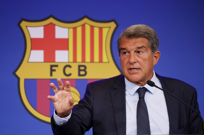 GALATASARAY HABERLERİ: Ayrıntılar ortaya çıktı! Barcelona’dan G.Saray’a transfer sözü